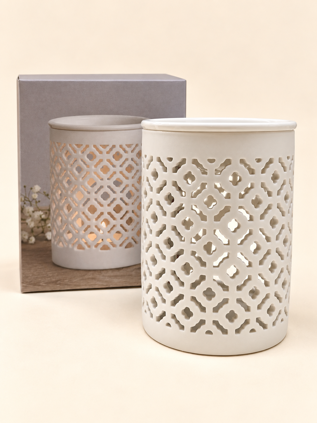 Geometric Cut-Out Wax Melter